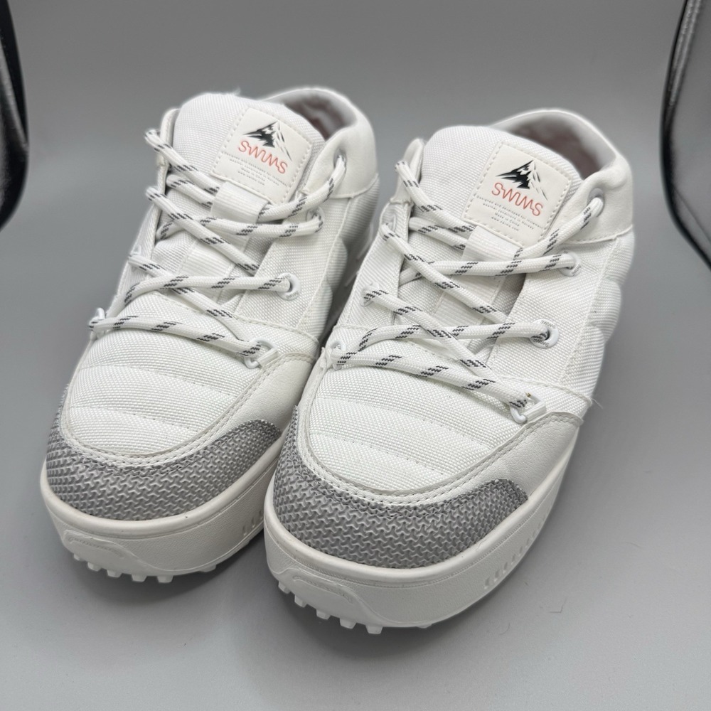 SWIMS Snow Runner‎ Low Boots Waterproof  Unisex Size 8 Off-White